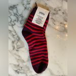 Madewell NWT Waffle-Knit Ankle Socks Cabernet - sold out - snagged Photo 5