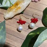 Natural Baroque Freshwater Pearl Agate Earrings White Photo 1