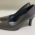 Stuart Weitzman slate gray silver shimmer evening heels pumps size 6 Photo 0