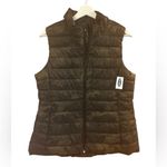 Old Navy  Size Medium Frost Free Green Camouflage Quilted Puffer Vest NWT Photo 1