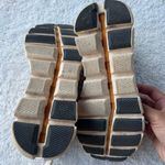 On Cloud X 3 Shift Women Shoes Size 6.5 Pink Photo 6