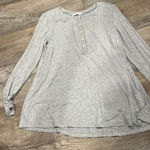 Carly Jean Los Angeles Carly jeans Gray Henley Top small Photo 0