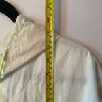Aerie Offline Cream Cropped Windbreaker Jacket Transitional Women's size Small Photo 6