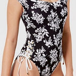 Bar III New. Black and white floral swimsuit. MSRP $88. Size medium Photo 0