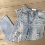 Risen Straight Leg Jeans Photo 2