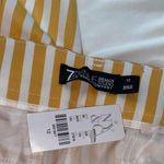 New York & Co. shorts Bermuda style signature fit slim leg stretch size 12 NWT Photo 6