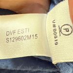 Diane Von Furstenberg  Cotton Crepe Roll Tab Sleeve Blouse Blue‎ Size 0 EUC Photo 4