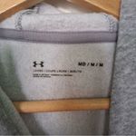 Under Armour Gray Short Sleeve Hoodie – Size M Photo 3