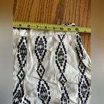 Everly  Geometric Print Shorts With Pockets Black White Size Small NWOT Photo 6