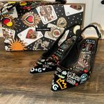 Dolce & Gabbana graffiti pumps! Very unique! Photo 4