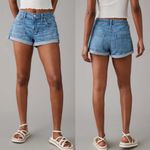 American Eagle  Easy Shortie Dreamy Drape Stretch Soft Denim Jean Shorts Size 6 Photo 1