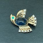 Dove Vintage Unsigned Gold-tone  Bird Blue Jelly Belly Brooch Pin Photo 1
