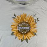 Harley Davidson Sunflower‎ Graphic T Photo 3