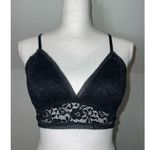 Xhilaration Women’s Black Lace Wireless Bra Medium Photo 0