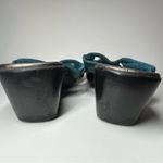 Clarks Bendable Women Sandals Wedge Slip On Floral Strappy Leather 9.5 Teal Blue Photo 12