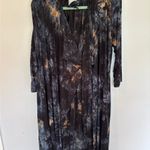 Chic Long Sleeve Tie Photo 1