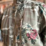 Jolt  Floral Camo Utility Jacket Size Small Photo 3