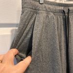 Under Armour Womens HeatGear Loose Fit Jogger Sweatpants Gray Size L Photo 1