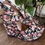 Jeffrey Campbell  Mariel Floral Wedges‎ Photo 4