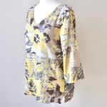 Onque Casuals Yellow Tropical Hibiscus 3/4 Sleeve V Photo 2