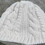 The North Face Never worn ,  beanie with wool blend lining Photo 3