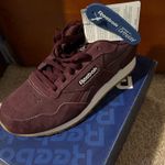Reebok  Maroon Sneakers Photo 0