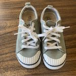 Keen  Women’s Elsa Sneaker | Olive Green Canvas | Size 7 | Style #1017145 Photo 1