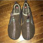 Terra warm brown textured fuzzy slipper slip on shoes Brown Size 7 Photo 4