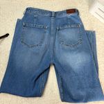 Hollister Pleated Ultra Hi Rise Mom Jeans Photo 3