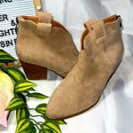 Beast Fashion π΅ Fashion Beast Taupe Suede Western Boot - Size 8.5 Photo 0