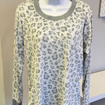 NWT Rene Rofe Gray Animal Print Long Sleeve Super Soft Lounge Top Sz L Size L Photo 0