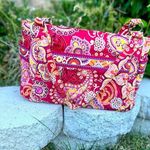 Vera Bradley Floral Handbag Photo 0