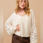 518. Gunmetal Pearl Puff Dolman Sleeve Cardigan in Cream Size undefined Photo 2