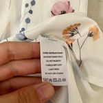 π¦ NWT Made with Love White Floral Sleeveless Blouse Small Photo 4