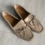 Donald Pliner  Breezy Loafers‎ Metallic Taupe Suede Tassel Size 7 Photo 0