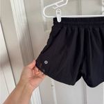 Lululemon  On The Fly black shorts size 4 Tall Photo 6