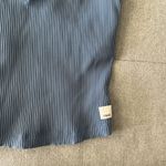 Vuori  Rib Crop Athletic Active Sleeveless Tank Top Shirt  Women's XS‎ - Blue Photo 2