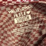 Wallflower Size XL Insta Smooth slimming long sleeve checked top Red Photo 3