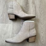 BP  WALLIS-FAB WOMEN NORDSTROM GREY TAUPE BOOTIES 6M‎ Photo 1
