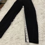 Everlane Perform Crop Legging in Black Small Photo 6