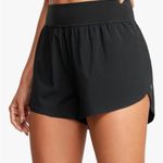 CRZ Yoga  Shorts Photo 4