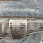 American Eagle  Cropped Jegging Jeans! Distressed hem Photo 4