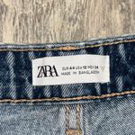 ZARA 90s Throwback Destroyed Light Wash Relaxed Jeans Women’s Sz 12 Photo 3