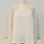 fab'rik Fab’rik Open Back Lace and Embroidered Cream Top size Medium Photo 2