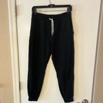 Vuori Ponto Performance Black Joggers with White Drawstring Photo 2