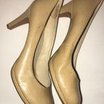 Naturalizer 9W  Nude Platform Pump Heels Career Photo 0