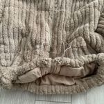 Le lis Sherpa Puffer Jacket  Photo 6