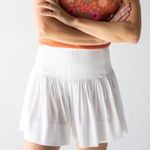 Natural Life Shorts Photo 1