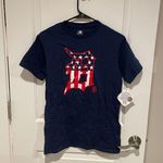 Genuine Merchandise NWT Detroit tigers navy tshirt small Photo 1