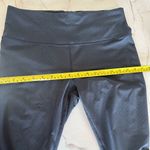 prAna  Grey Rouched Leg Patterned Leggings Size Medium​​ Photo 11